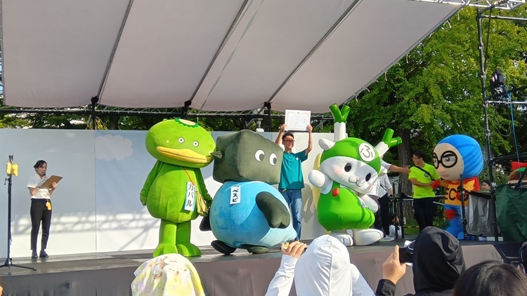 ゆるバース2025の授賞式のベスピ